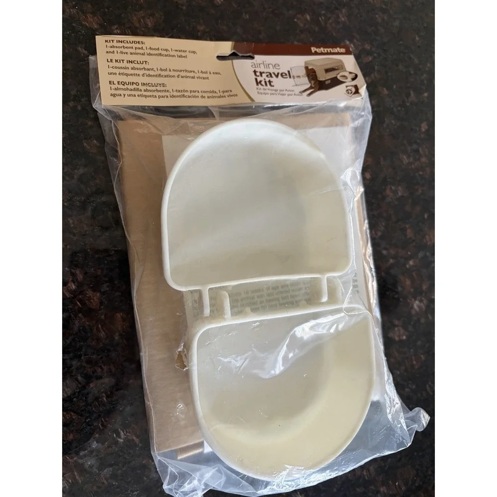 NEW Petmate Dog Cat Airline Travel Transport Kit ~ Keep Pets Safe & Comfortable